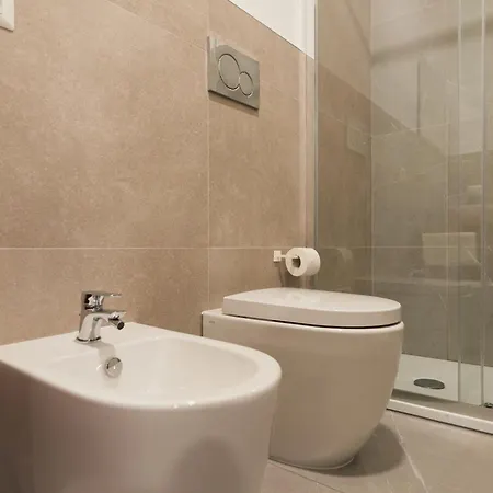 Appartement Bilocale Moderno In Zona Tranquilla, Parcheggio Gratuito