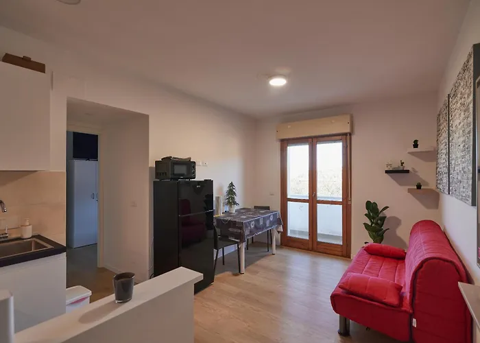 Bilocale Moderno In Zona Tranquilla, Parcheggio Gratuito Con Caffe E Altri Servizi Inclusi Non E , Ma Un Con Cucina アパート ペルージャ